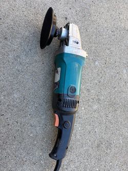 Makita corded polisher