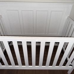 4-1 Convertible Crib
