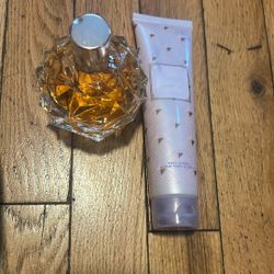 Ariana grande perfume