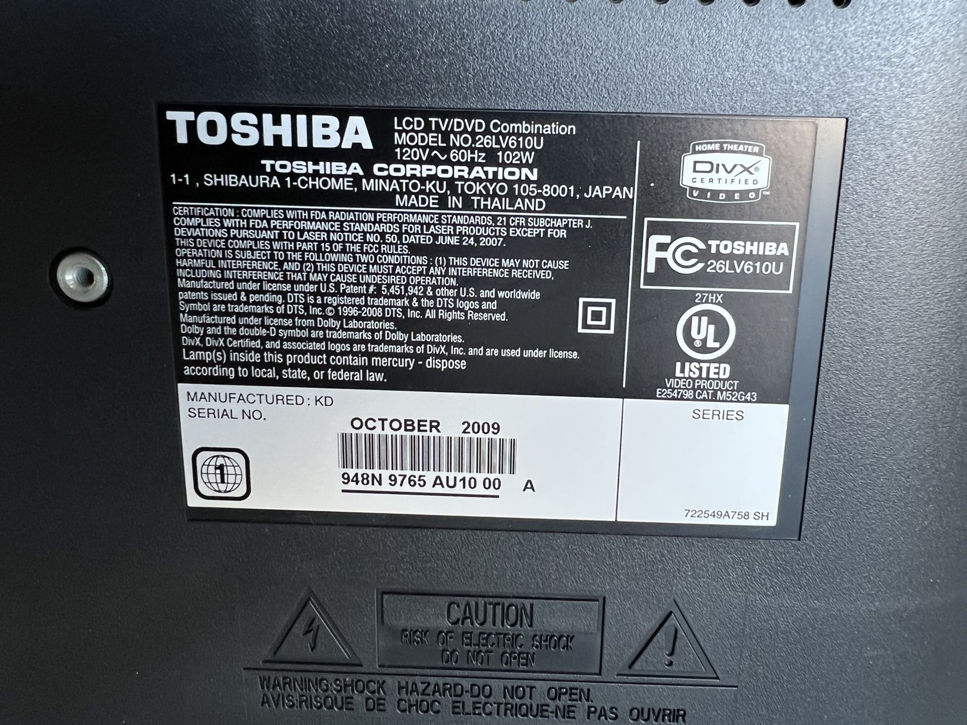 Toshiba tab With DVD On The Side 24 Inches