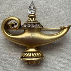 AJC Vintage Aladdin’s Genie Lamp Pin