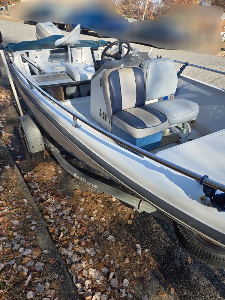 1994 Boston Whaler Rage 14