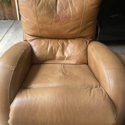 Reclining Chair 