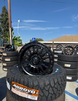 PACKAGE RIMS ASLAN MATTE BLACK 17X9 ET +18 6X139 ➖TIRES 265/70/17 ARROYO RT INSTALLED AND BALANCEADO