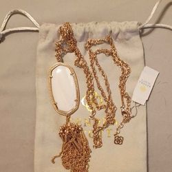 Kendra Scott rose gold necklace
