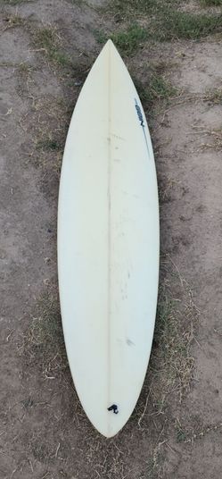 7 ft surfboard