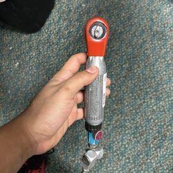 RATCHET, TOOLS-AIR SNAP-ON RATCHET 114" FAR25