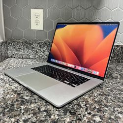 Apple MacBook Pro 16 Inch Retina Top Of The Line Core i9 32GB 2TB SSD Laptop