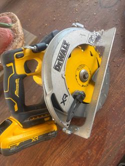 Dewalt skill saw