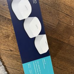 Eero 6 WiFi + Extender (3 Pack)