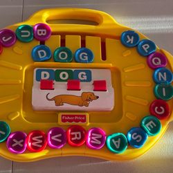 FISHER-PRICE SPELLING GAME 