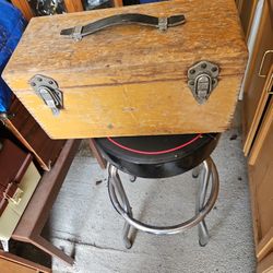 Fishing Vintage Tackle Box Bass Gear