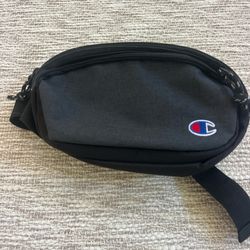 Champion fanny pack