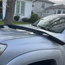 2006 Toyota Tacoma  Hood Deflector 