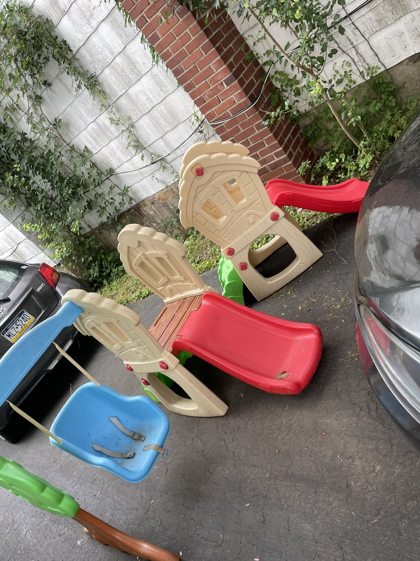 BABY STUFF!! MUST GO!!