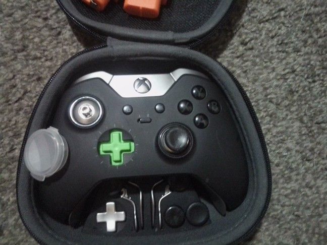 Microsoft/Xbox One Elite Controllers