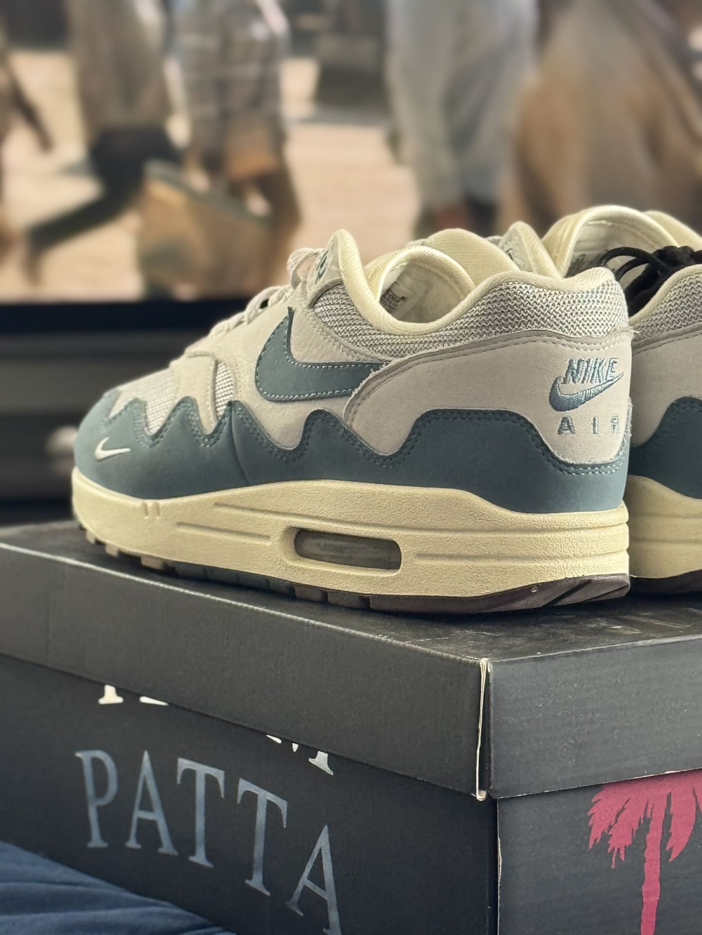 Size 9.5 - Nike Air Max 1 Patta Waves Noise Aqua