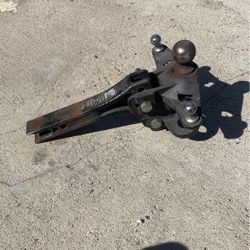 Towing Hinge Weight Distributor