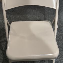 Steel Folding Chair-Beige/ Silla plegable de acero-Beige