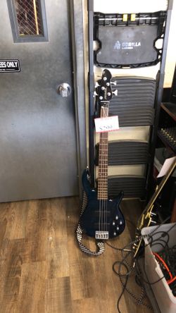 1003 Peavey Fury V 5-String Electric Bass *Missing 1 String* 580123