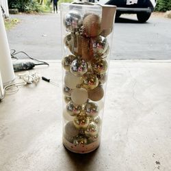 Ornaments 