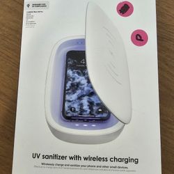 Wireless Charger With UV Sanitizer - Mophie
