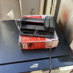 Bessey 4in Drill Press Vise 