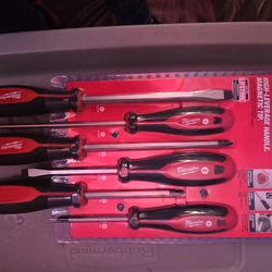 Milwaukee screwdriver set