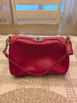 Coach Turnlock Wristlet Y2K