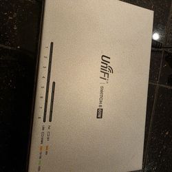 Ubiquiti US-8 Unifi Switch,Silver ($138

new)