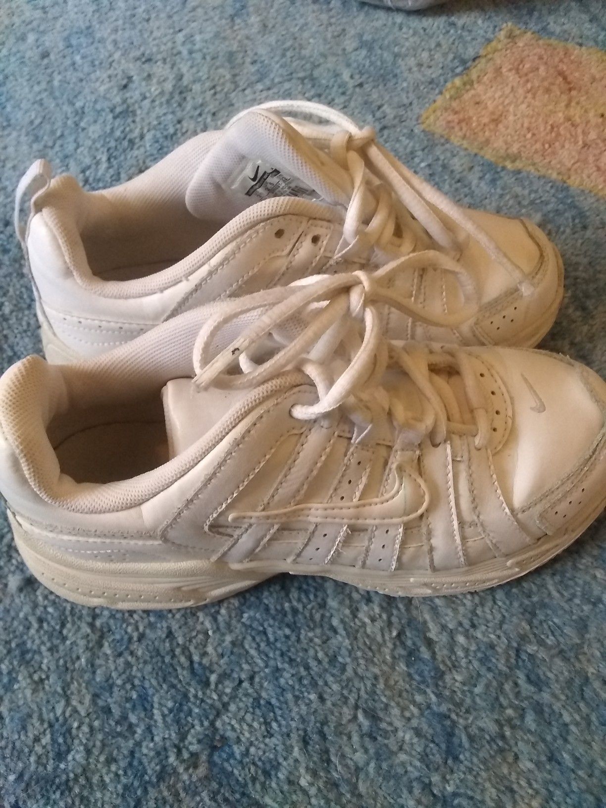 Girls boots and shoes sizes2-5