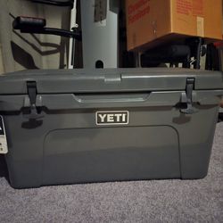 New Yeti Tundra 65 Cooler 