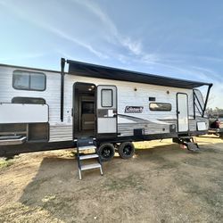 2021 Like New 34FT TRAILA 