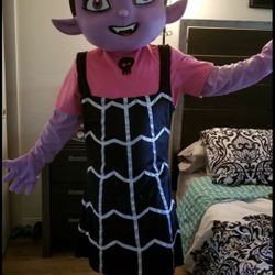 Vampirina Costume