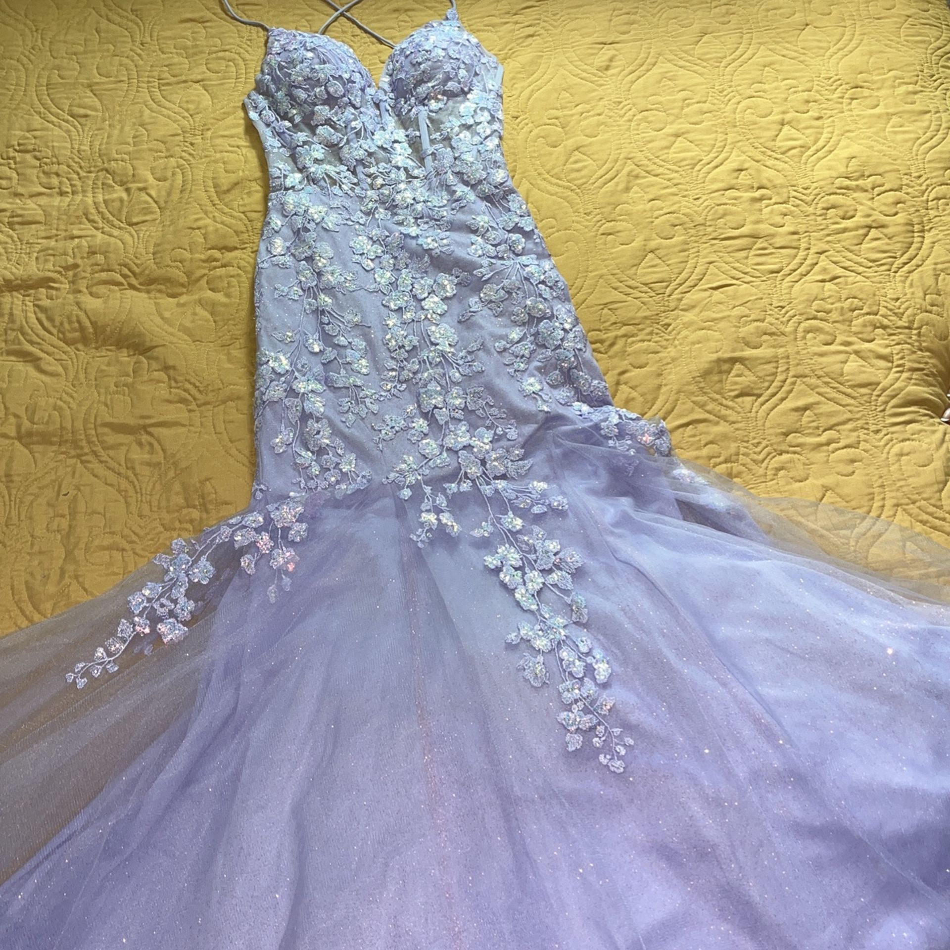 Prom Bridal or Birthday Dress. Size Sm Lilac Or Lavender In Color