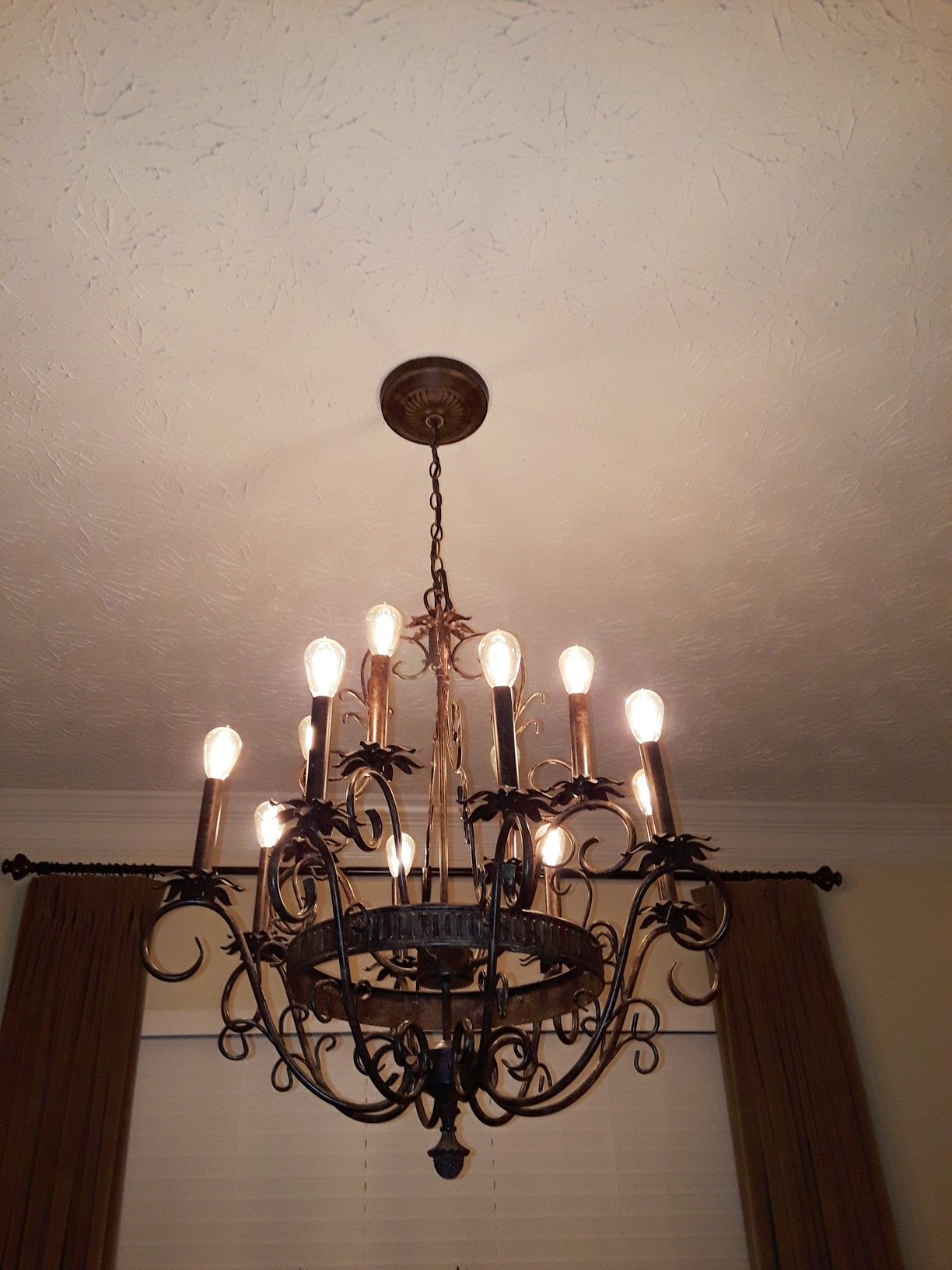 Light fixture