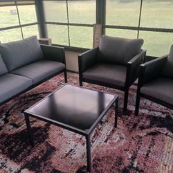 PatioSet, Barely Used