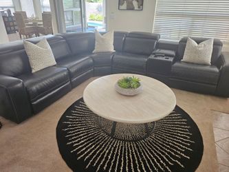 Black Leather Furniture