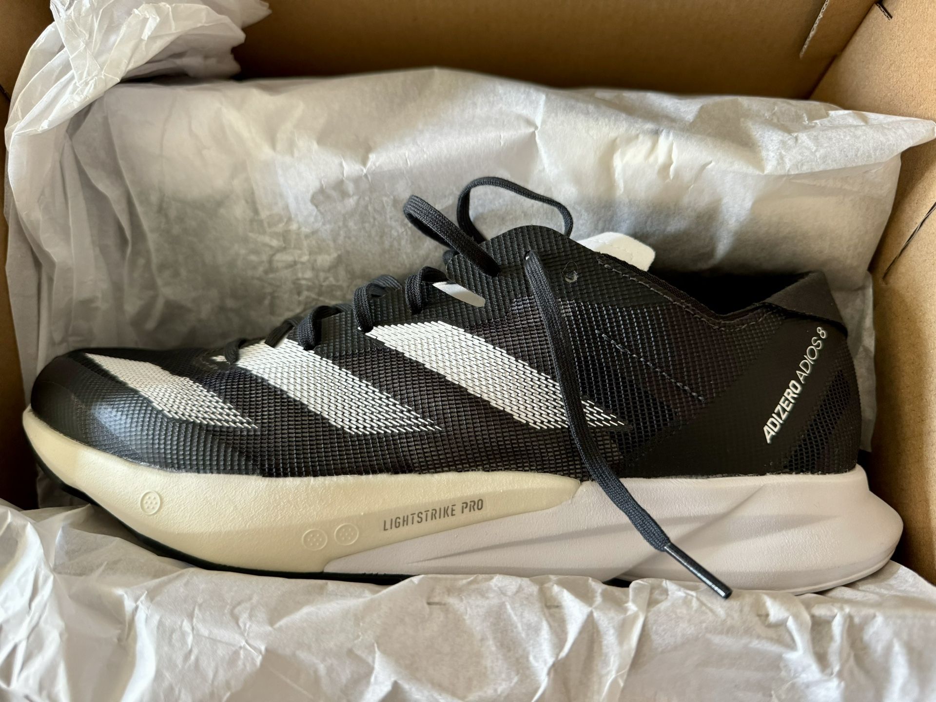 New Adidas Adizero Adios 8 Women’s 9.5 Men’s 8.5