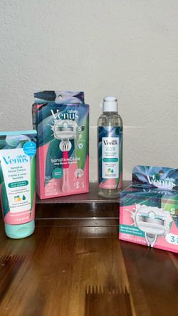 Brand NEW! 🪒    Gillette Venus - Razor / Skin Care Products(((PENDING PICK UP)))