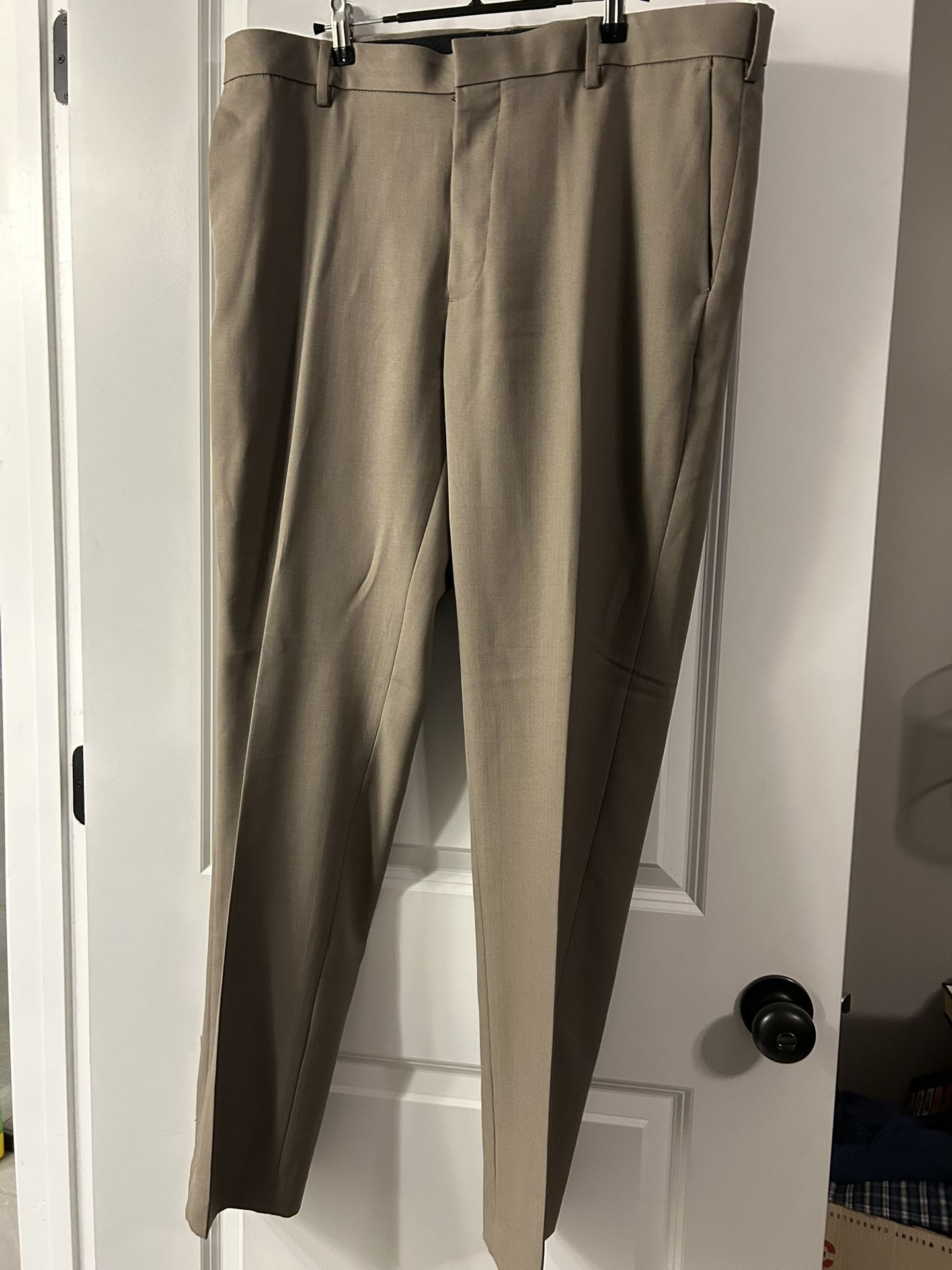 Van Heusen Beige Dress Pant - 36x32 Slim