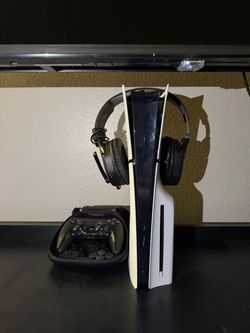 PS5 Slim Disc Bundle