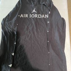 Men's Nike, Jordan, Fila And Champion long sleeve shirts Small 