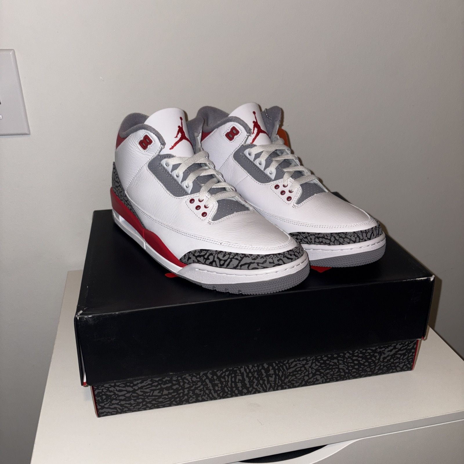 Jordan 3 Retro ‘Fire Red’ 2022