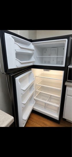 Frigidaire Refrigerator