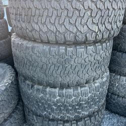 Vendo 35/12.50/R18 Bfgoodrich Las 4 Llantas Por $200 🔥💯