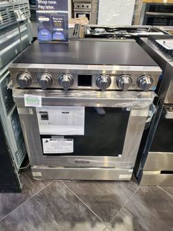 30 Inch Freestanding Induction Smart Range For $5500