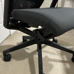 Sidiz T50 Ergonomic Chair(Like New)