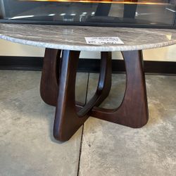 Round coffee table