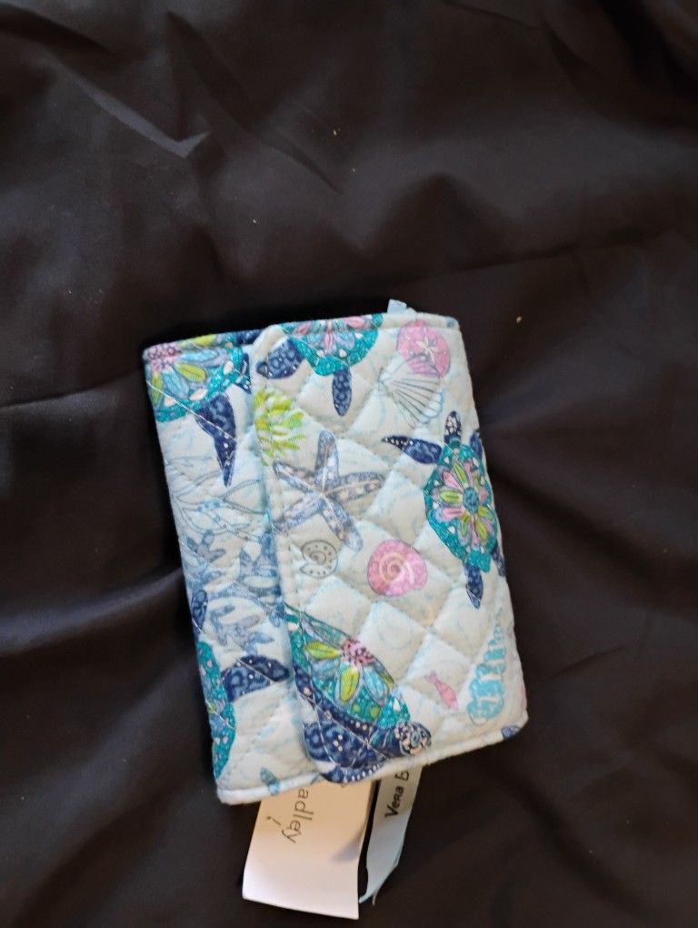 Brand New Vera Bradley Sea Turtle Wallet